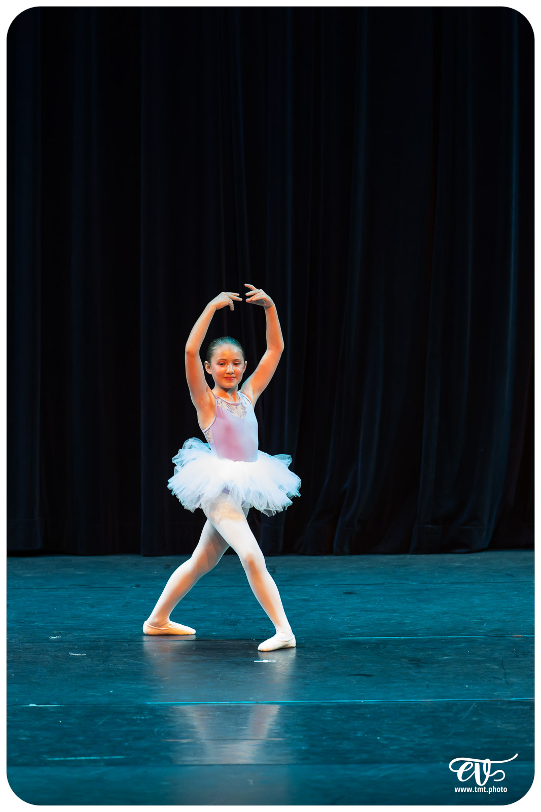 ECOLE DE DANSE CÉCILE ADAMOW